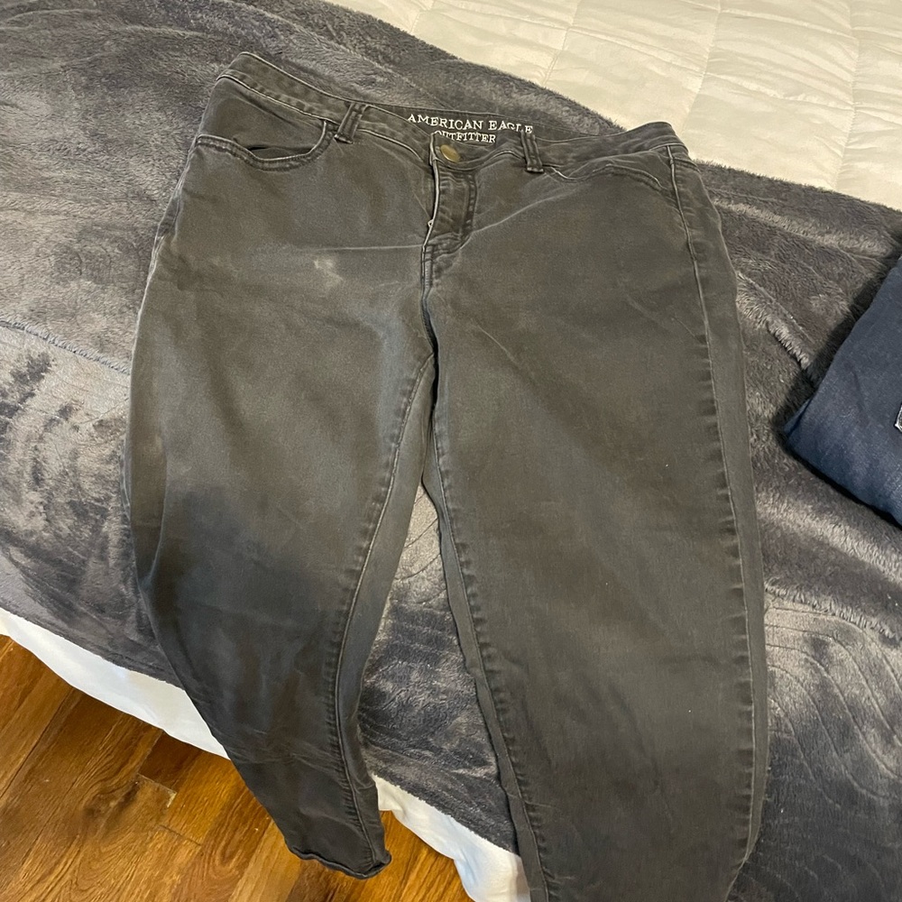 American Eagle Outfitters Women's Dark Gray Skinny Jeans